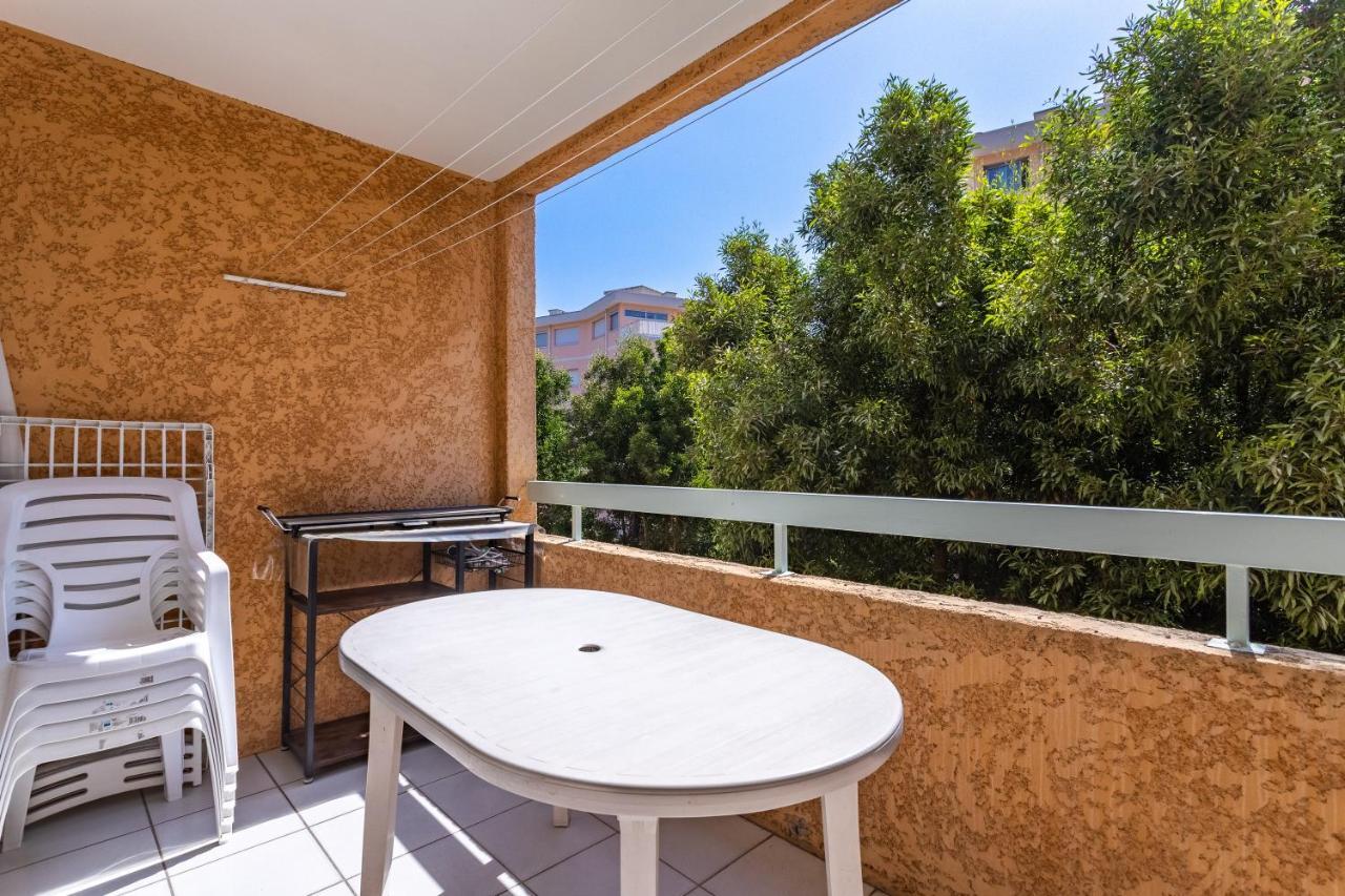 La Castillane - Appt Avec Piscine Partagee كافالير سور مير المظهر الخارجي الصورة
